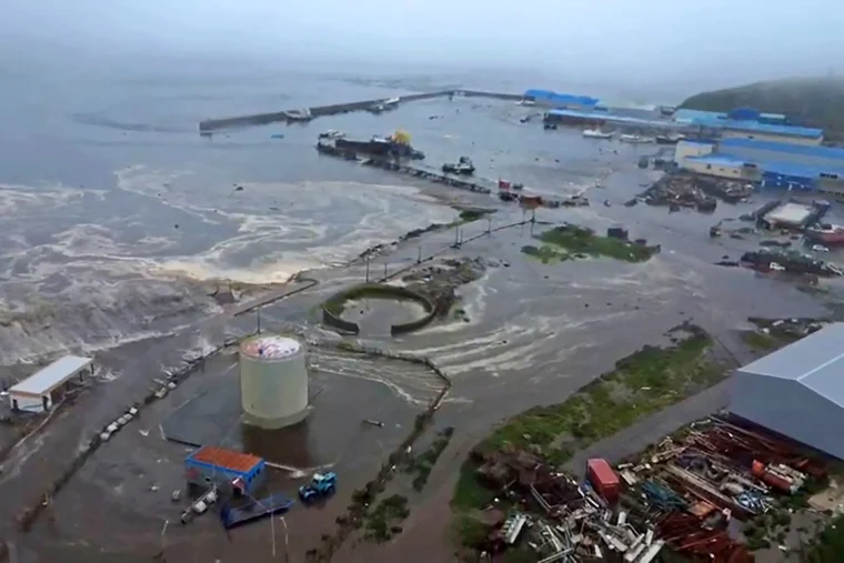 tsunami russia japan usa